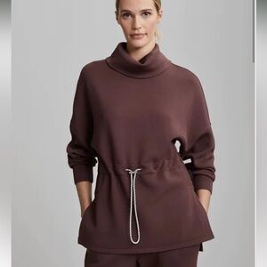 Varley | Freya Sweatshirt in deep mahogany NWT
